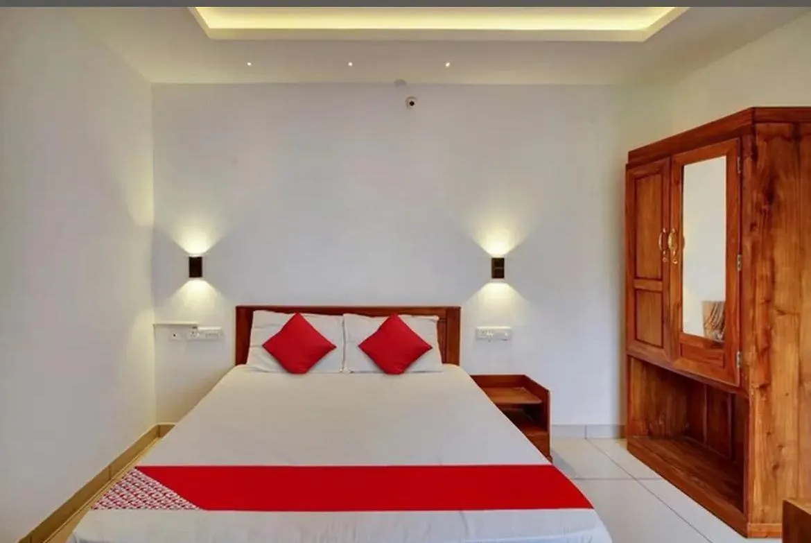 Homestay Cloud Kamp Apartment Devikolam