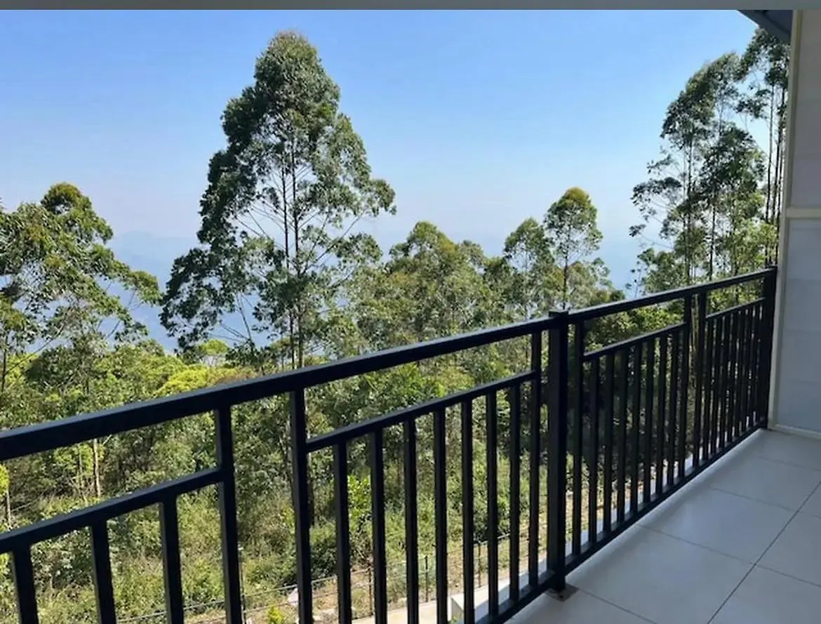 Homestay Cloud Kamp Apartment Devikolam