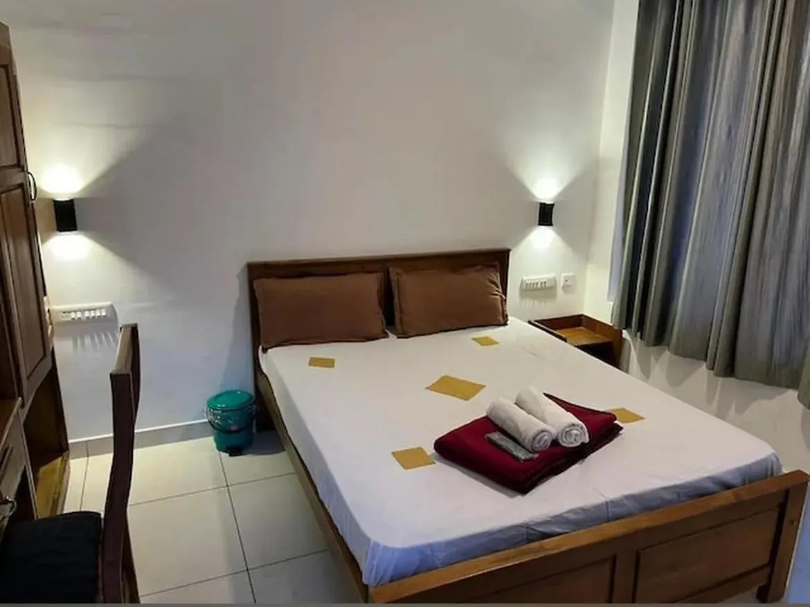Cloud Kamp Apartment Devikolam Homestay